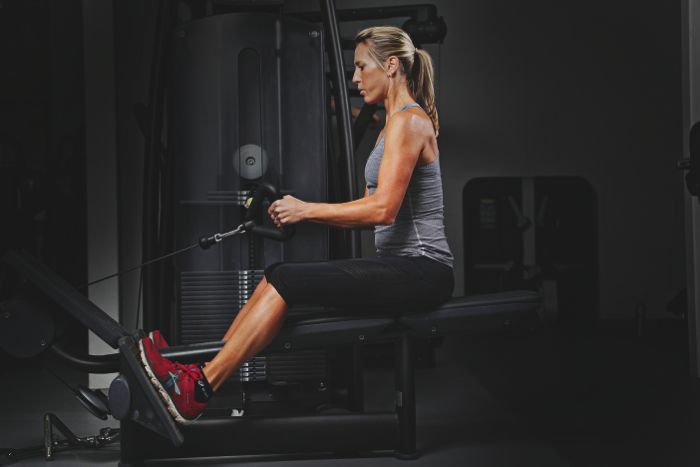 Strength training: seated row
