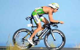 How much does bike weight influence speed?