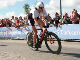 10 ways to get through spectating an Ironman while your loved-one is competing