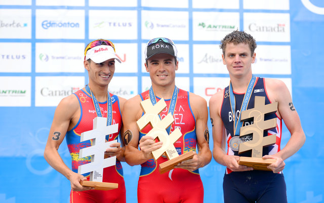 Alistair Brownlee takes Grand Final win as Javier Gomez racks up his fourth world title