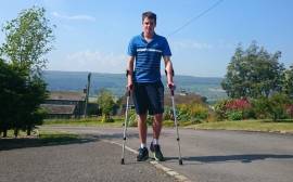 Jonathan Brownlee suffers stress fracture on training trip