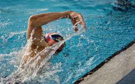 Sub 1-hour session: swim intervals for beginners