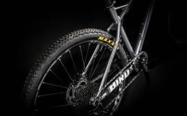 What should triathletes look for when buying a mountain bike?