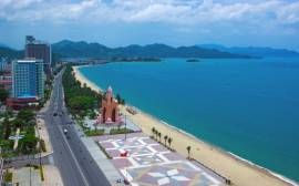 Challenge arrive in Vietnam