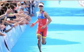 Mario Mola wins WTS Yokohama