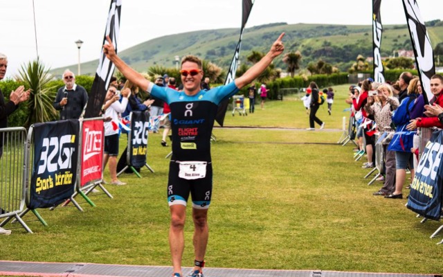 Allen and Slack win Eastbourne Tri