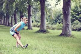 How should I warm up for a run?
