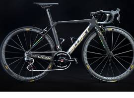Henri Schoeman unveils his new Hypervox