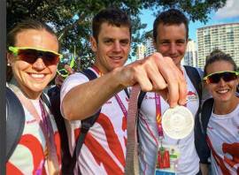 Team England wins silver in Commonwealth Games mixed relay
