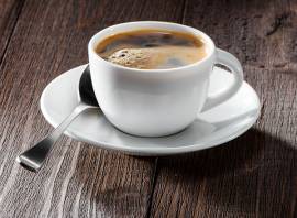 Tea versus coffee: health benefits of each