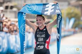 Vicky Holland wins Montreal World Tri Series race