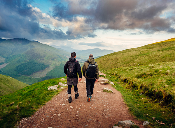 Does hiking help strengthen my legs for running and cycling?