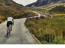 Cycling hot foot: Why do the balls of my feet get hot when cycling?