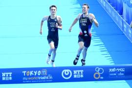 GB beaten by France in mixed relay photo-finish