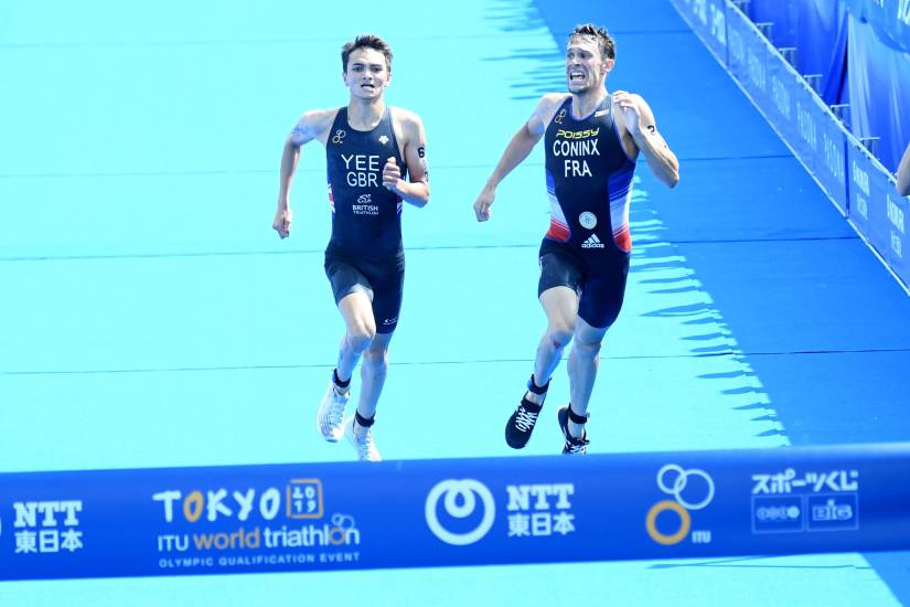 GB beaten by France in mixed relay photo-finish
