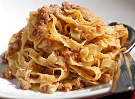 How much food (kcals) should I eat for my training?