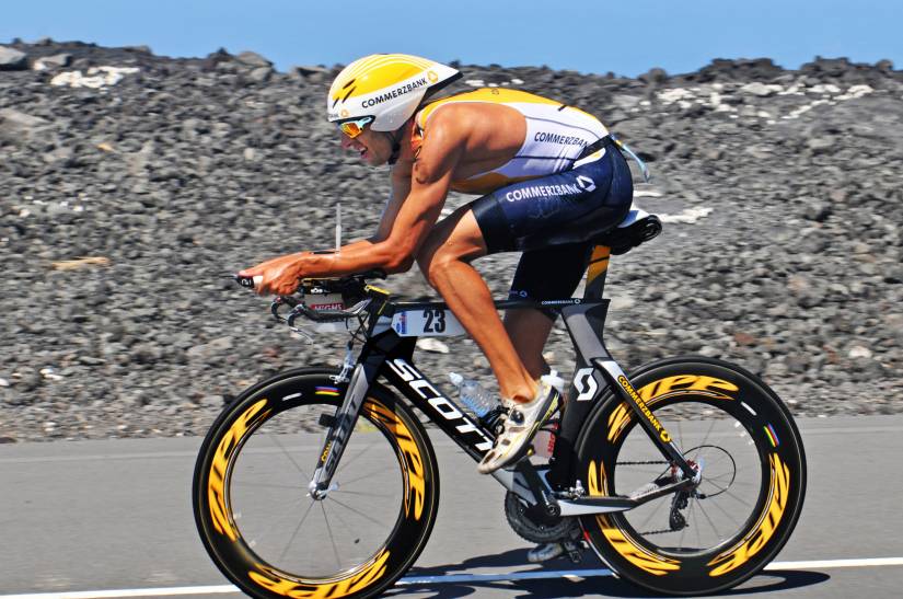 Commerzbank auctions a Scott tri bike and training session with Marino Vanhoenacker