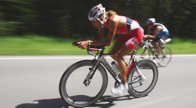 Racing at Speed: Challenge Roth