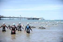 Roxburgh and Wolfe win Llandudno
