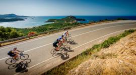 Family triathlon launches in Sardinia
