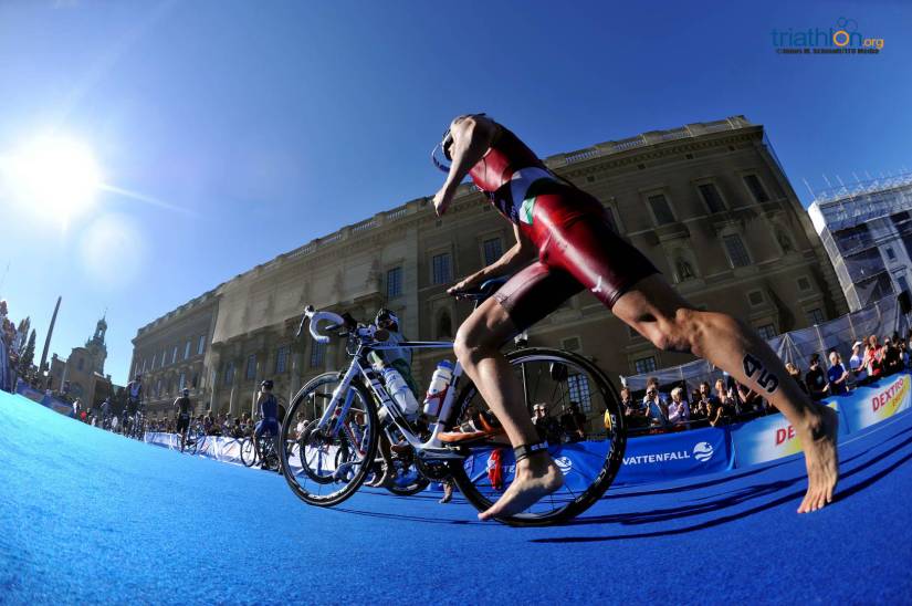 220triathlon.com leaves transition