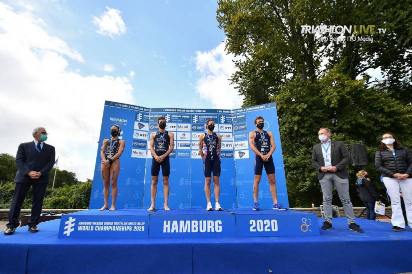 France crowned world mixed relay champions in Hamburg as Brits finish third