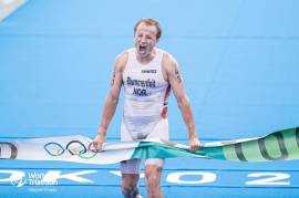 Men’s Olympic triathlon: Kristian Blummenfelt wins gold in Tokyo