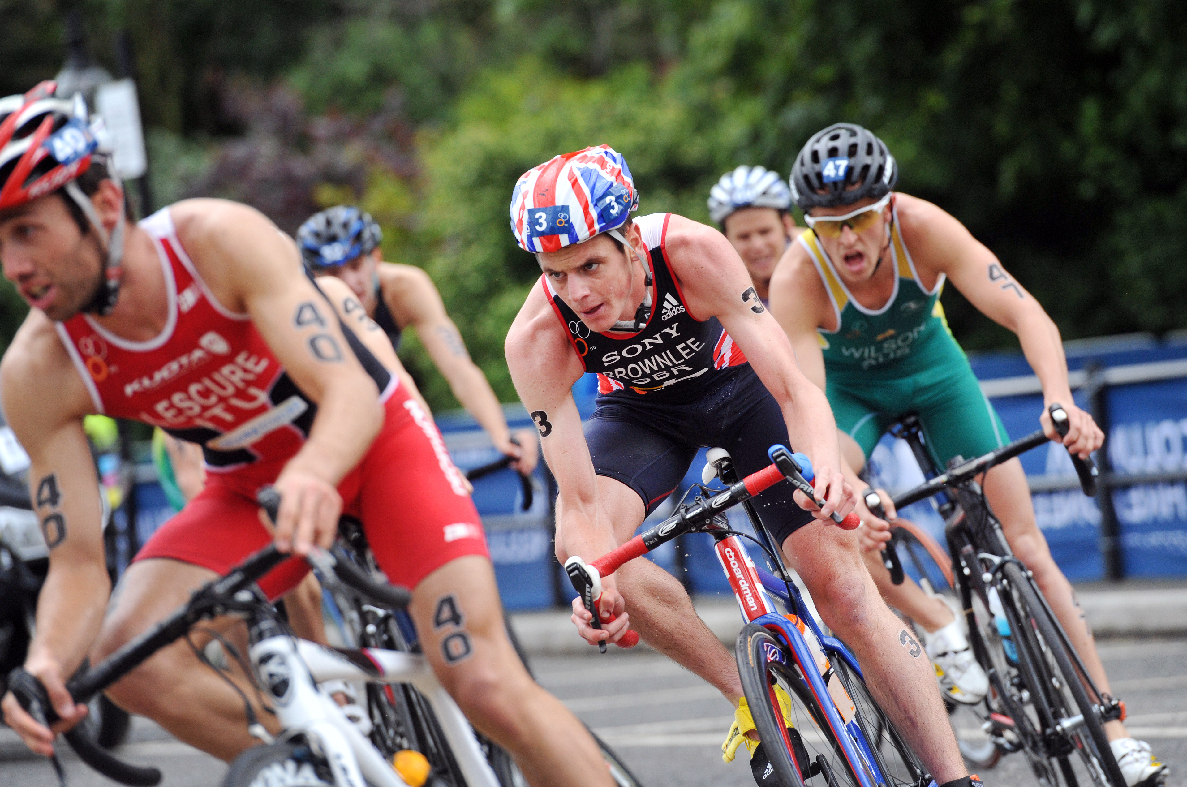 msj_2273 2015: Puncture spells disaster and 42nd place in Hyde Park for Jonny / World Triathlon