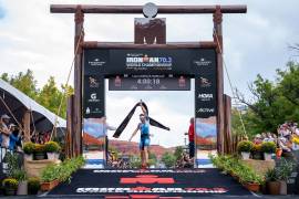 Ironman 70.3 World Championship: Lucy Charles-Barclay delivers stunning victory