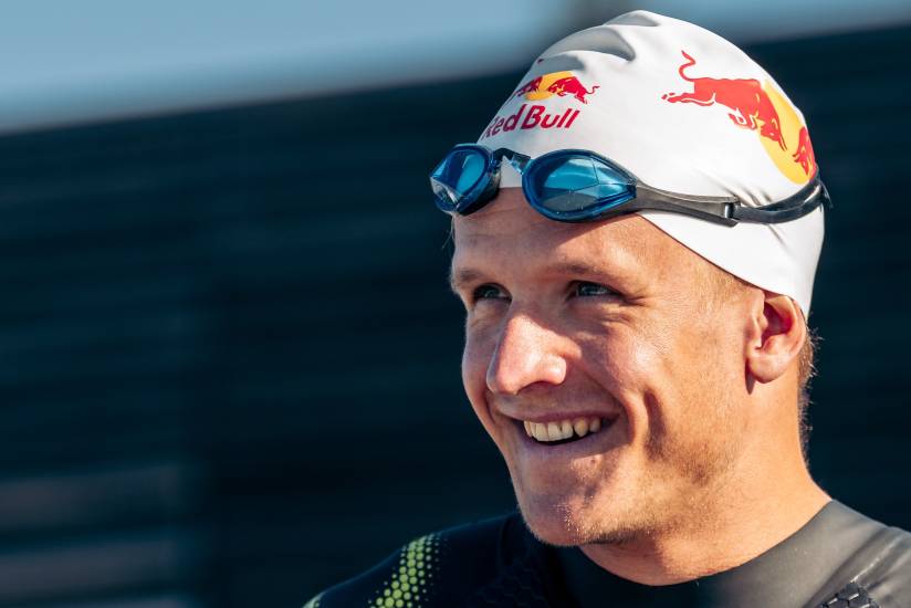 Blummenfelt and Skipper break 7hrs but Norwegian takes the win