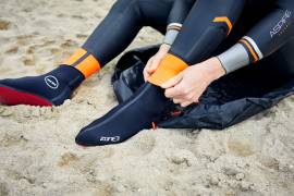 The most important body parts to keep warm when swimming
