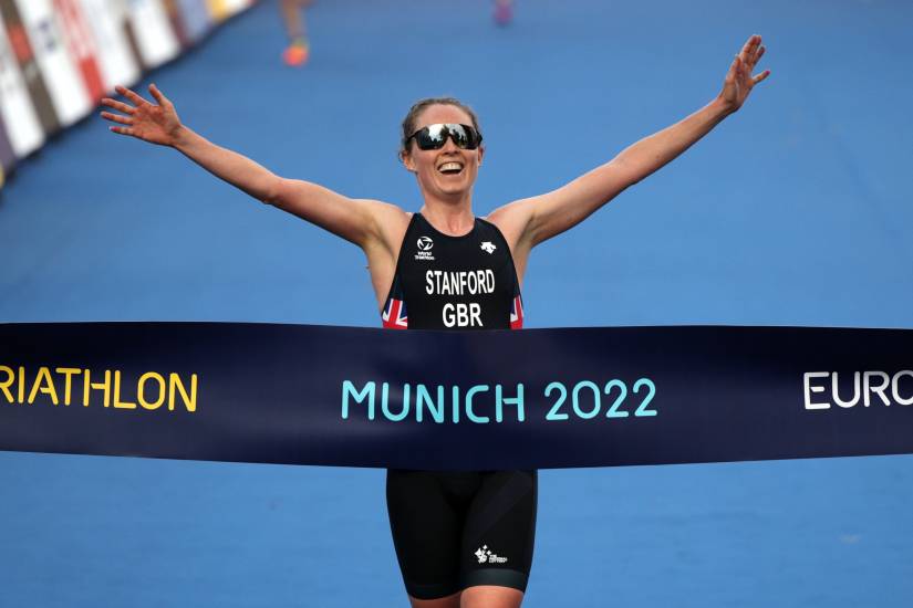 Non Stanford announces retirement from triathlon