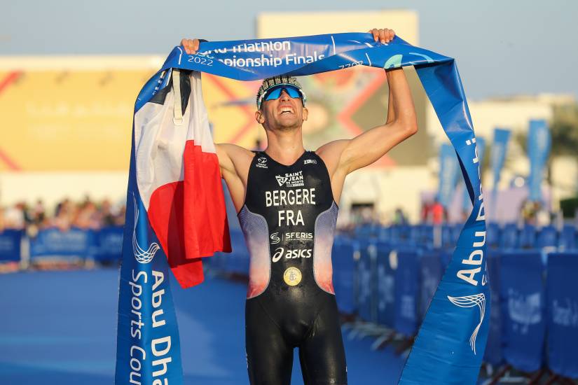 Leo Bergere pips Alex Yee to win shock world title