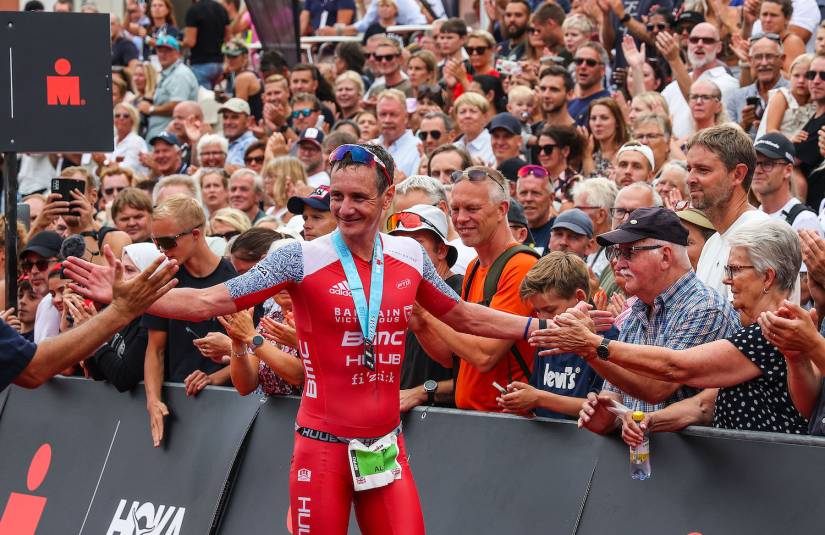Double Olympic gold medallist Alistair Brownlee announces retirement