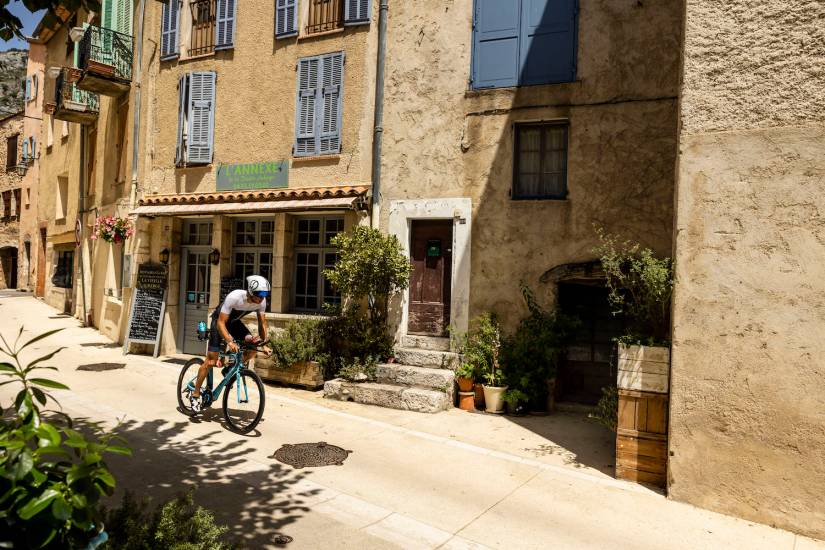 Ironman confirms plans for world champs up to 2026