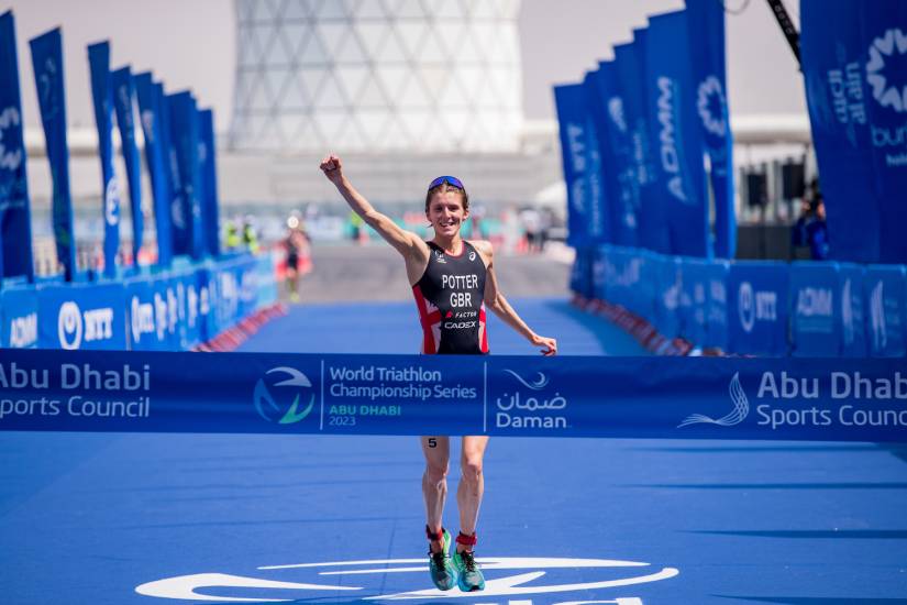 Beth Potter takes her first WTCS win in Abu Dhabi