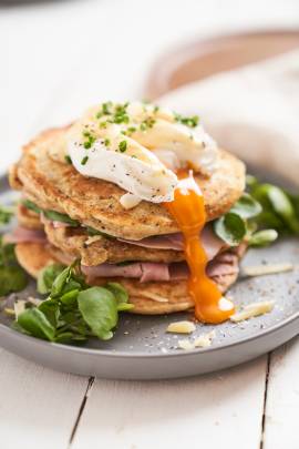 Eggs Benedict pancakes