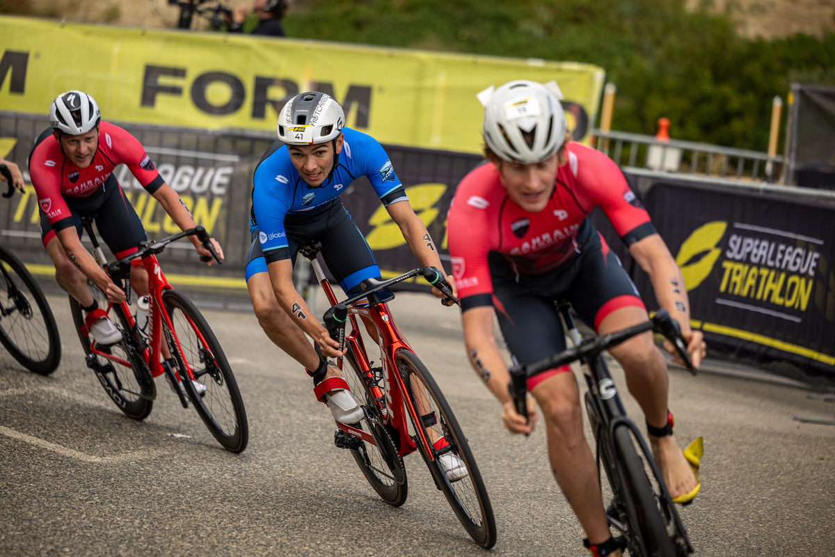 Alex Yee racing on the bike at Super League Malibu