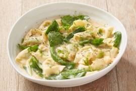 Lemony tortellini soup