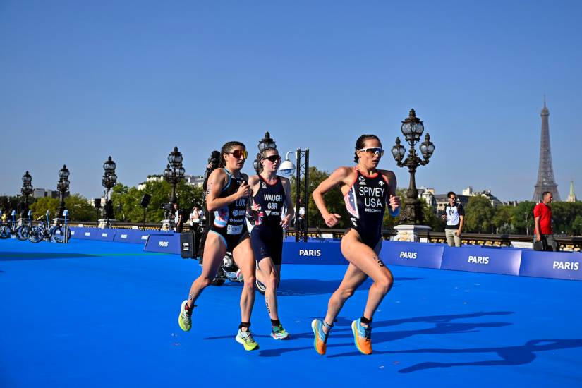 The 10 pro triathletes to watch in 2024