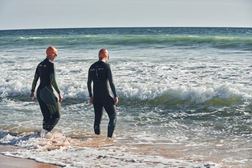Sleeved versus sleeveless wetsuits for triathlon: which is best?