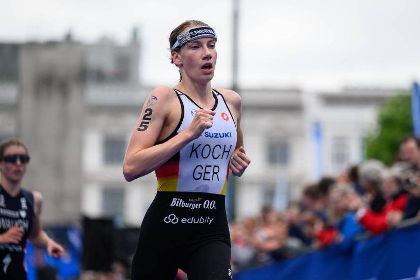 Germany defend triathlon mixed team relay world title in Hamburg