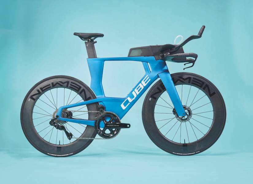 We review the world championship winning Cube Aerium C:68X SLT triathlon bike