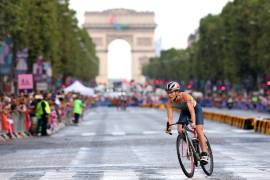 Paris triathlon: “I wanted to be on that podium,” says fifth-place finisher Flora Duffy