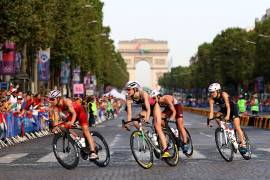 Road, aero road and TT cycling helmets: How much difference does the type really make?