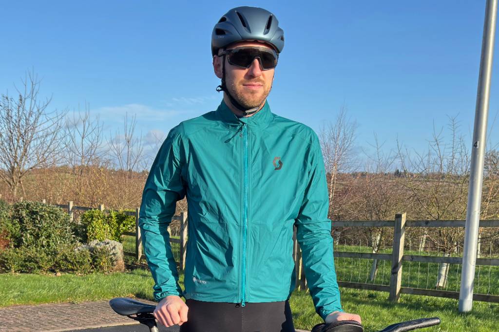 Scott RC Pro Gore-Tex Waterproof Jacket review | 220 Triathlon