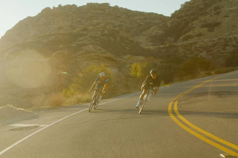 How to cycle fast downhill while staying safe