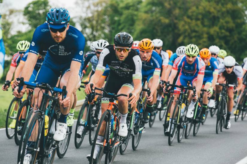 How to ride in a group