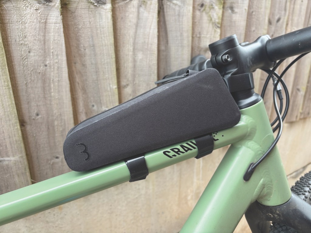 BBB SealTank top tube bag