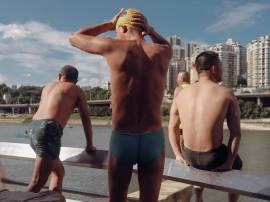 What’s the difference between swim trunks and jammers?